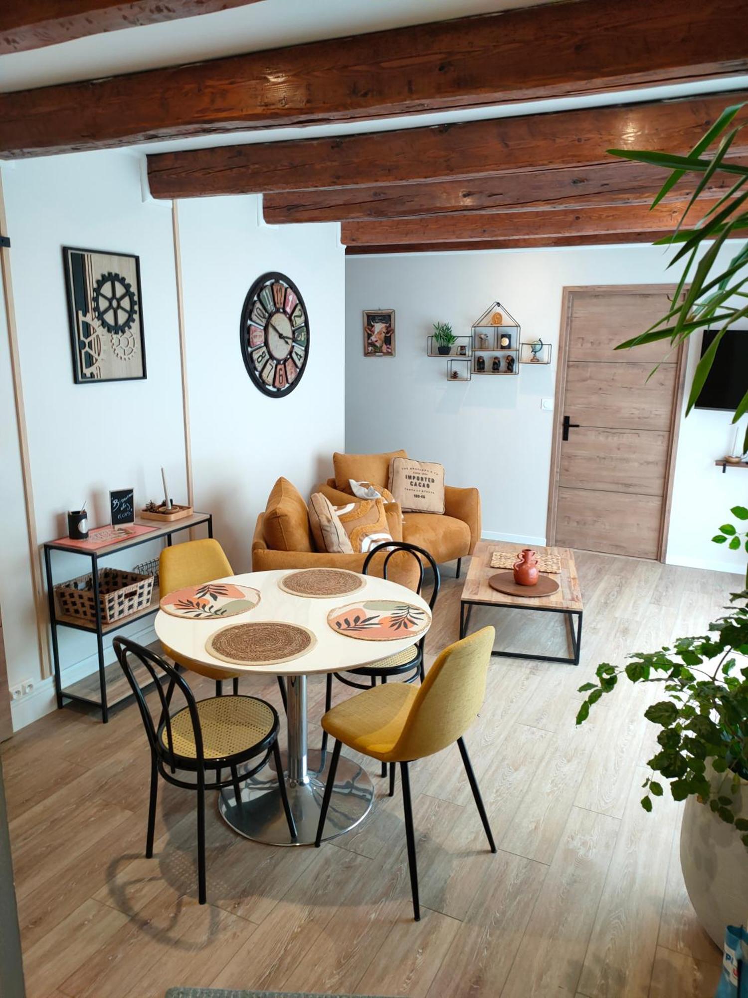 Le Ptit Atelier, Appartement Cosy A Champagnole Eksteriør bilde